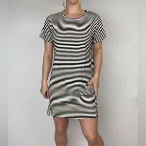 AMO Denim Twist Dress in Mini Stripe Crewneck Short‎ Sleeve Relaxed